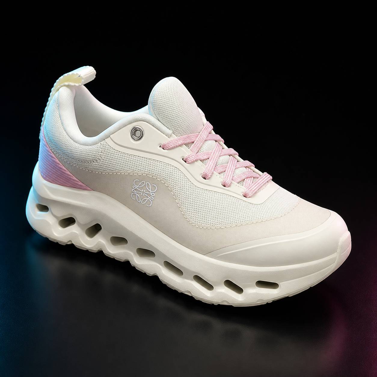 Loewe x On Cloud